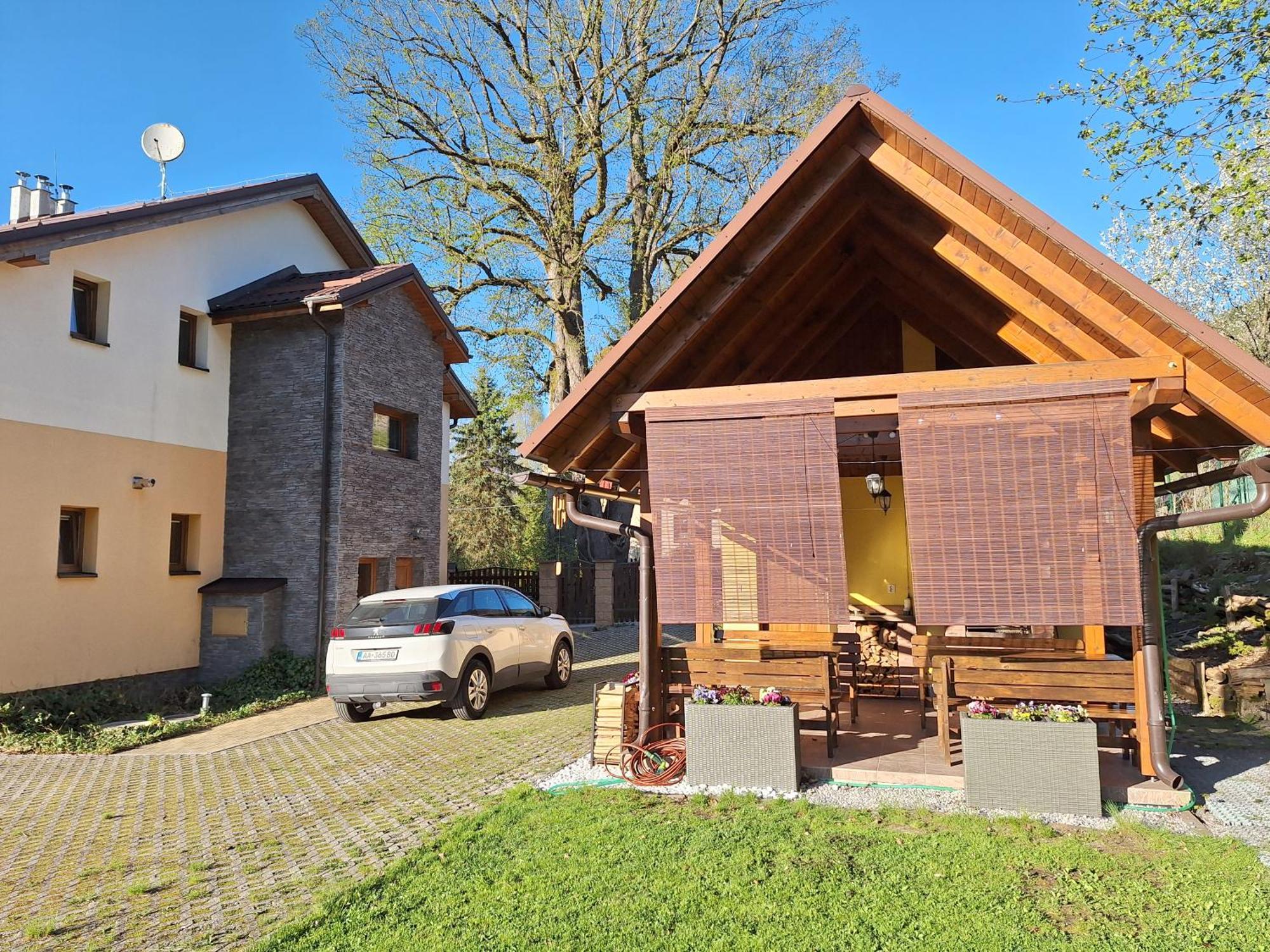 Vila Pohoda Javorniky S Rozlahlym Pozemkom マコー エクステリア 写真